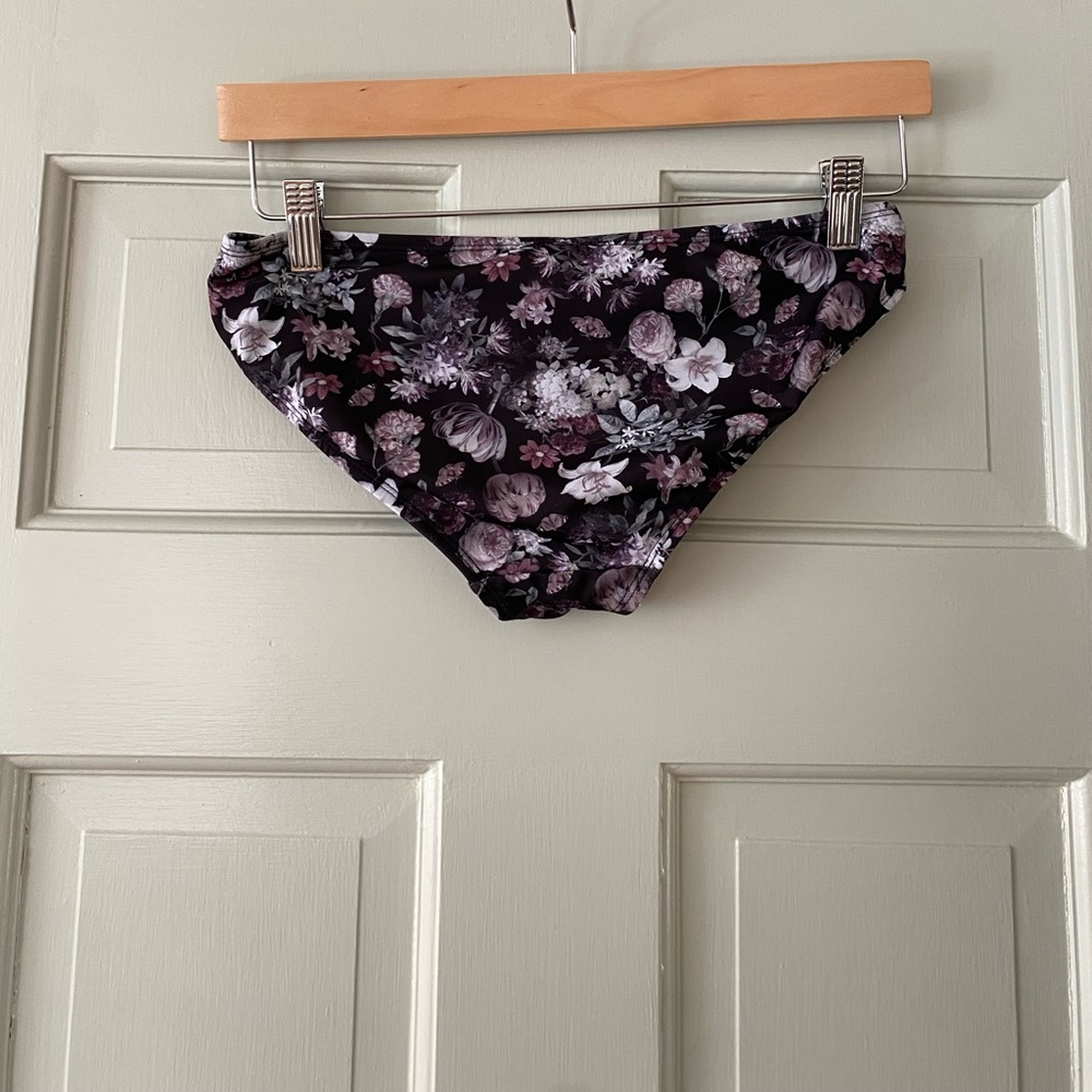 Beth Richards Naomi 2 piece bathing suit in Tulip - Picture 5 of 8